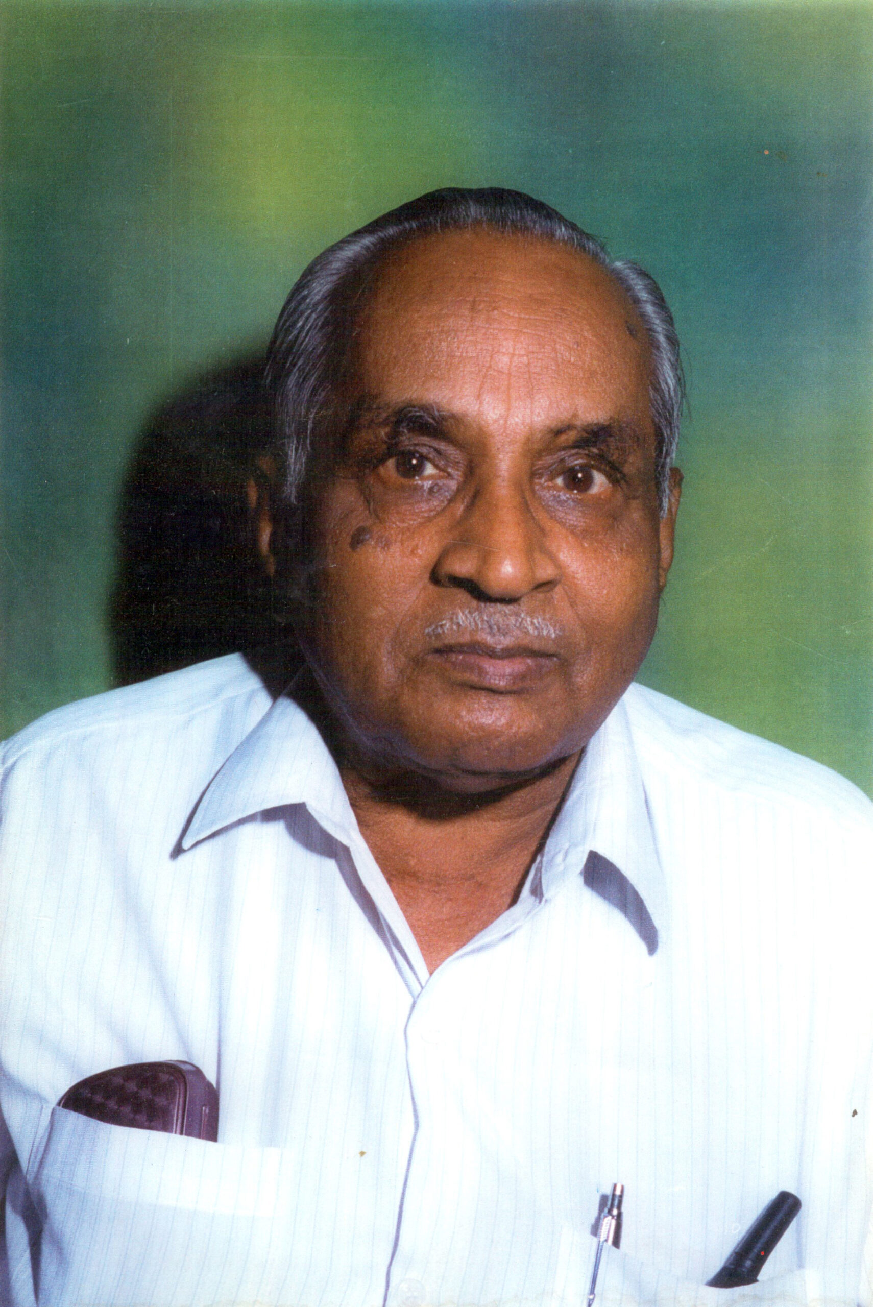 R D Singh father of Nomita Iyengar aviation industry veteran Indian Airlines Jet Airways Mumbai