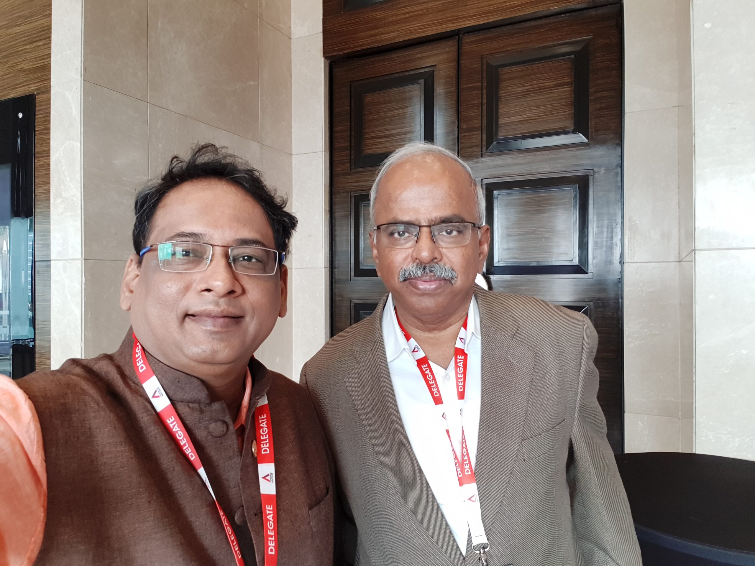 Sampath Iyengar with Dr Velumani Thyrocare founder